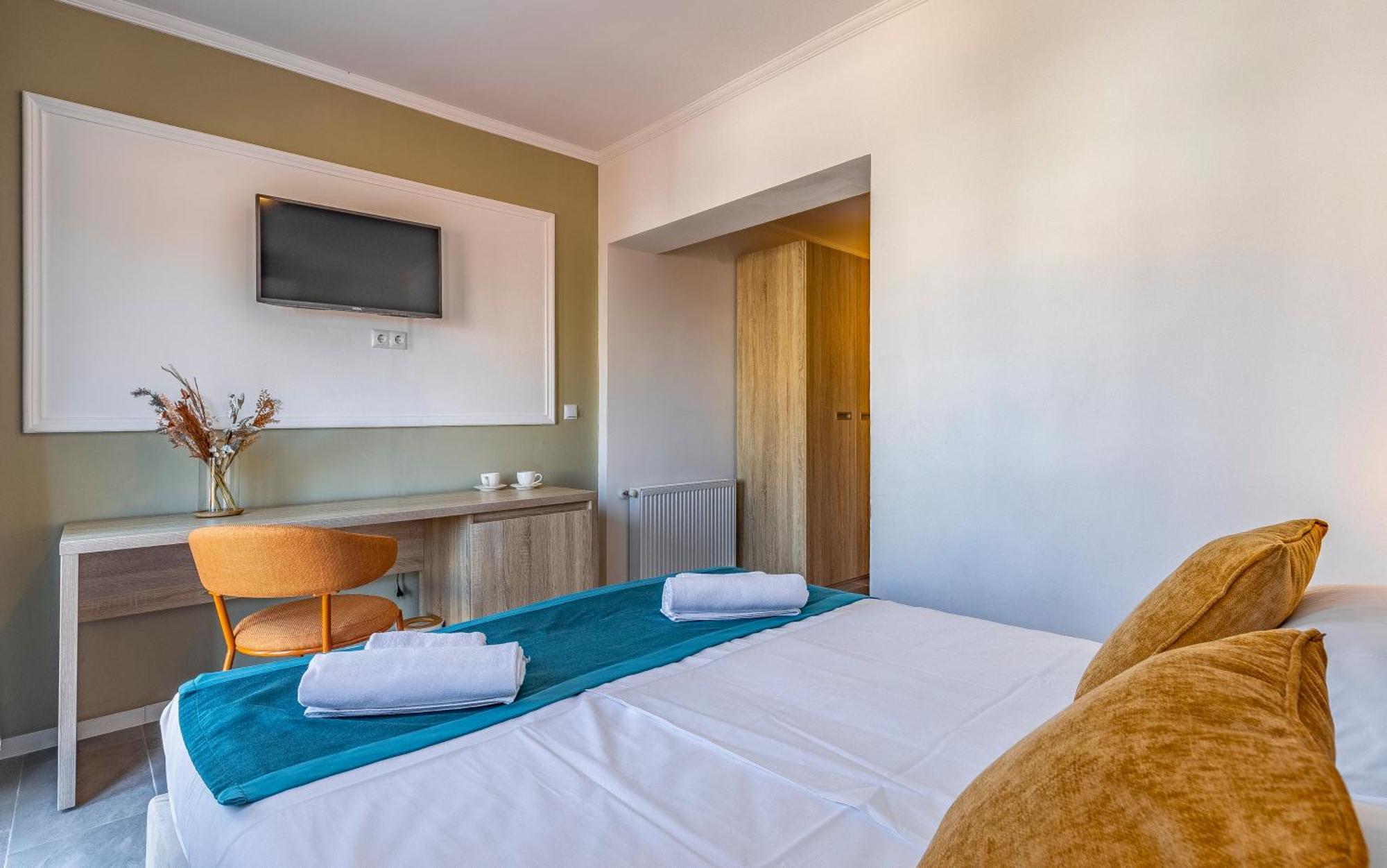 Hotel Koral 梅杜林 外观 照片